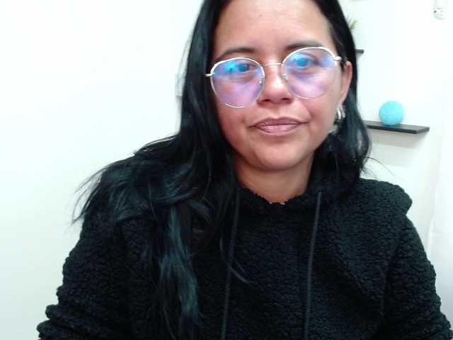 Vysílací screenshoty Kendra-mamba