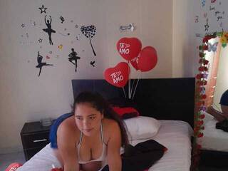 Erotický videochat kenllycaramelito