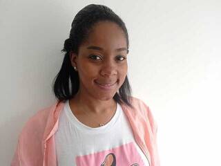 Erotický videochat KhaliyaEbano