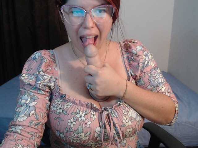 Fotky khattie I have a tip menu, look at it and pay for your request...Come play with me and I'll make you run with my squirtreach the finish line you will see a squirt show- goal= squirt