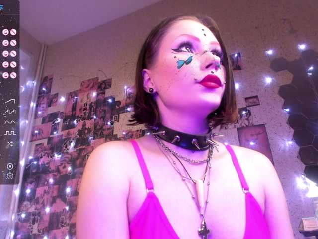 Vysílací screenshoty kinkypleasure