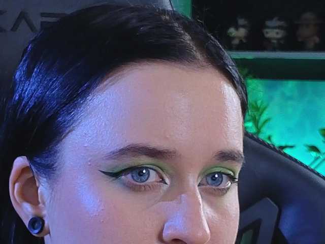 Vysílací screenshoty Kira_Li_Lime