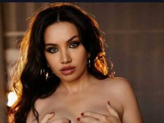 Erotický videochat Kisskovaa