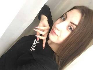 Erotický videochat kittyy-sweety