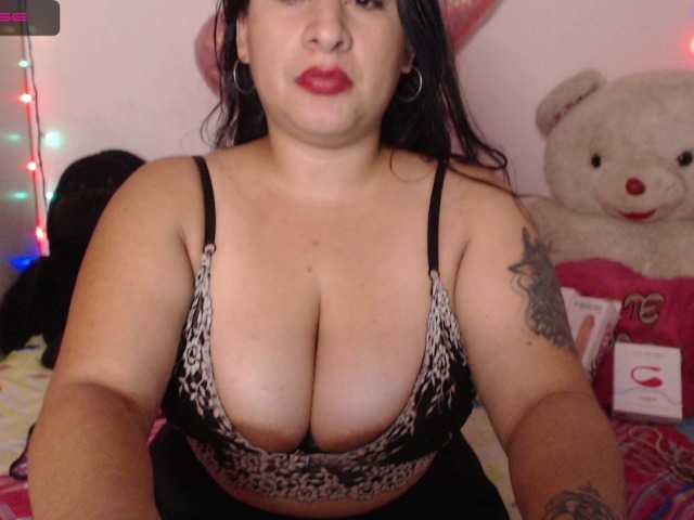 Vysílací screenshoty kiutboobs