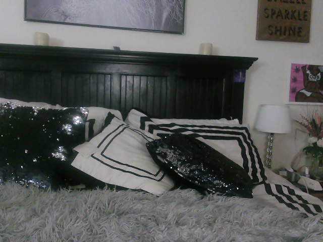 Vysílací screenshoty KushNCum