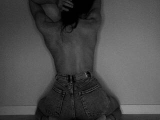 Erotický videochat L-o-l-ita