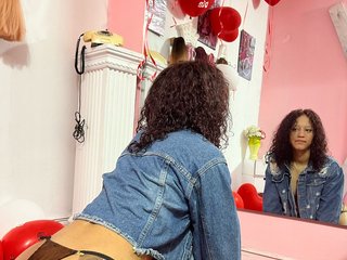 Erotický videochat LAURA-SMIITH