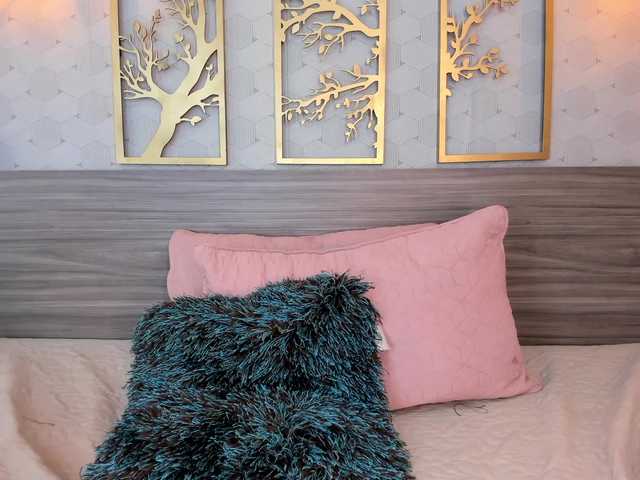 Vysílací screenshoty LaurenCamilaa