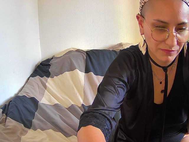 Vysílací screenshoty Lilithlust