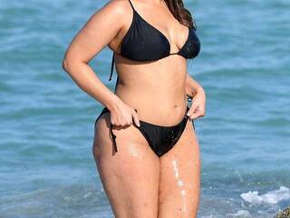 Erotický videochat LillyCollinss