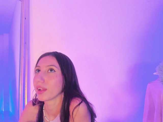 Vysílací screenshoty lilyevans