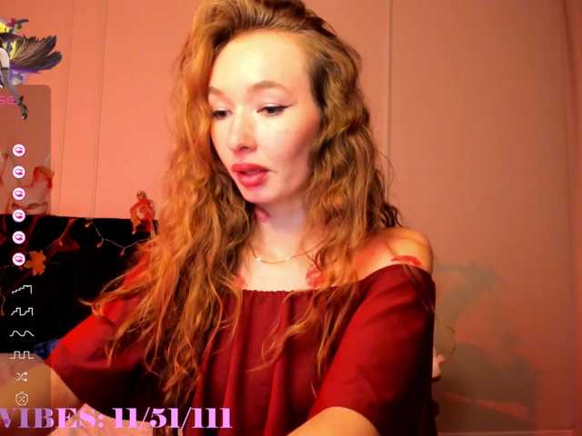 Fotky Lina-Kim welcome to my room, dear friends, i am new model and ready to have some fun with you, make my show going sexy by tipping :) also i like JOi, CEI and SPH sometimes, and submissive roleplays!
