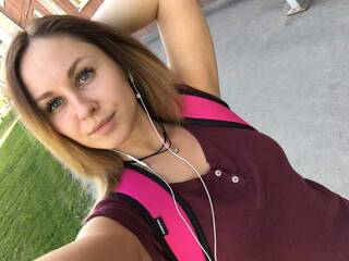 Erotický videochat LisaDreamDoll