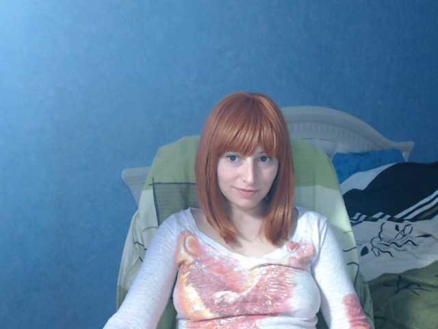 Fotky LisaSweet23 hi boys welcome to my room to chat and for hot body to see naked in private))