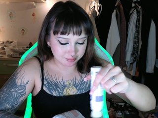 Erotický videochat littlewetgirl