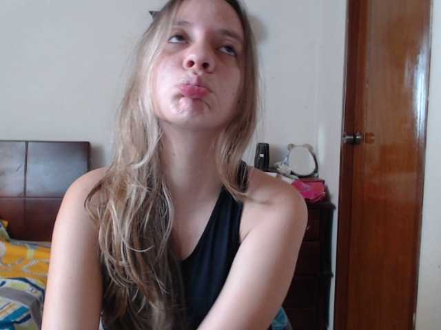 Fotky lizzie-sweett Divirtámonos ahora #hairypussy