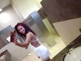 Erotický videochat LizzyPalmer