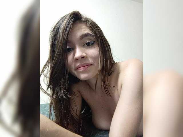 Vysílací screenshoty Lola7777