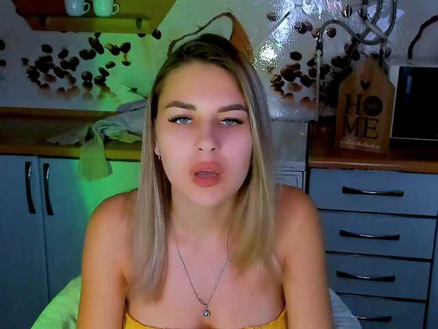 Vysílací screenshoty LolaRose