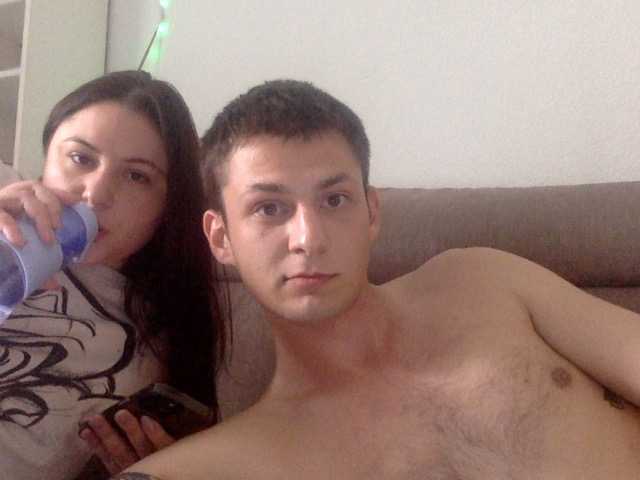 Vysílací screenshoty MakeUsCome