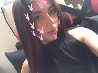 Erotický videochat Lucy-bigass12