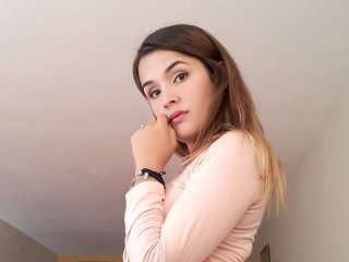 Erotický video chat lucycamelo