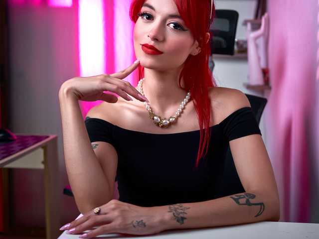 Fotografie profilu LUCY_MILLER