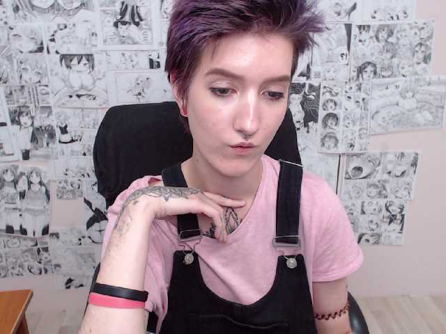 Vysílací screenshoty LynCollinsX