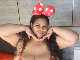Erotický videochat LynnJones