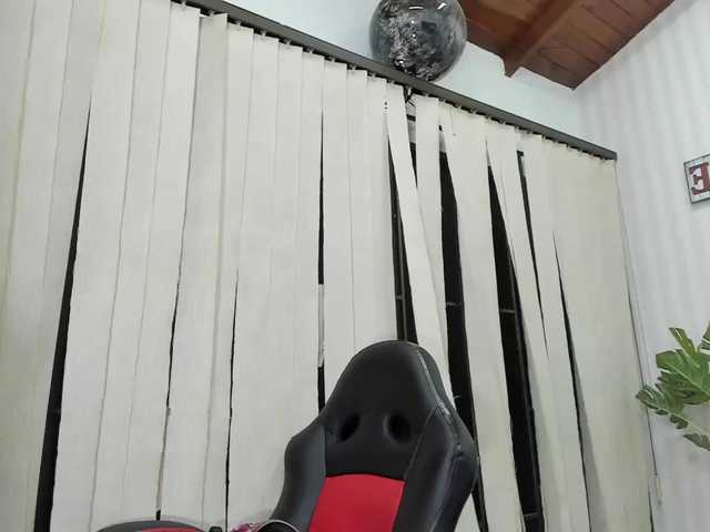 Vysílací screenshoty Mackenzie-