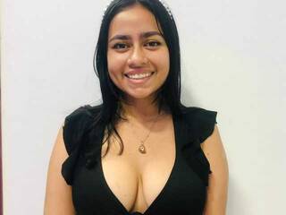 Erotický videochat MaddisonDaniels