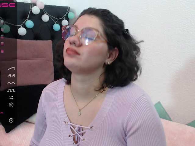 Fotky Angijackson_ @remain for make my week happyI really like to see you on camera and see how you enjoy it for me, I want to see how your cum comes out for meMake me feel like a queen and you will be my kingFav vibs 44, 88 and 111 Make me squirt rigth now for 654 tkn