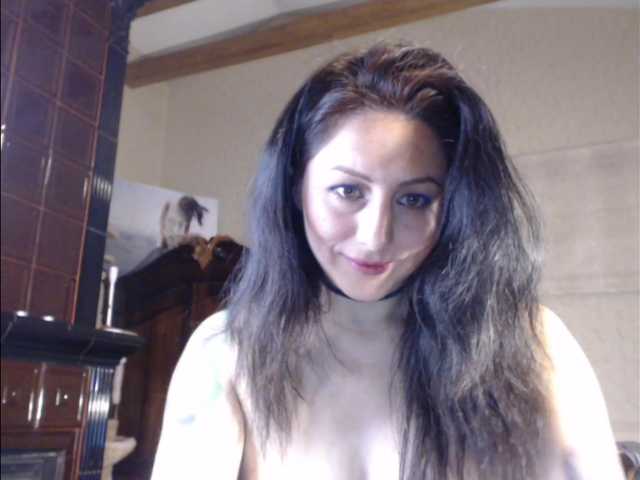 Fotky malakmente open cam 20 tokens / finger in ass 50 tokens/ fuck pussy 100 tokens/ naked 200 tokens