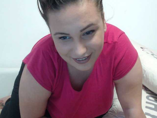 Fotky mapetella hello guys! make me smile and compliment me on note tip !!! @222 naked