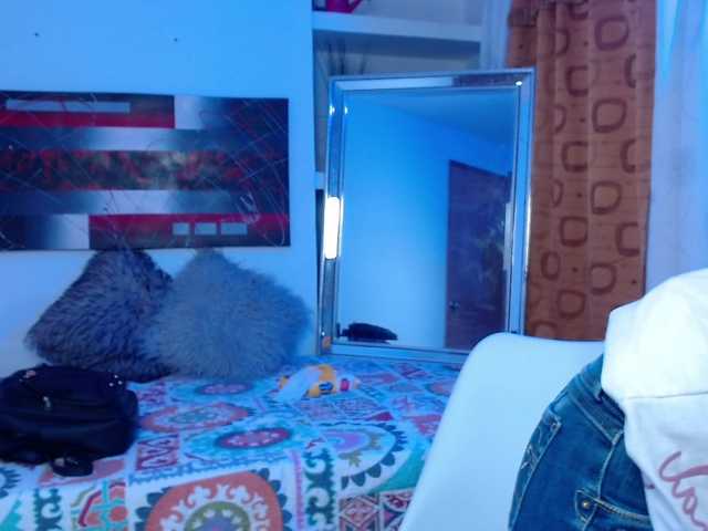 Fotky marianesantos Hello Guys Welcome To My Room Enjoy The Show And Complete My Goal Stripers: 20tk Full Naked: 120tk Fingers In Pussy: 150tk Show Ass + Show Pussy 200tk Cum, Squirt , Anal, Toys 800tk