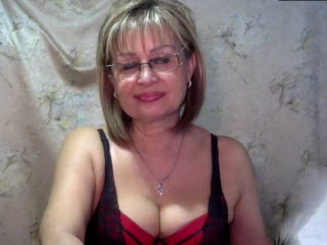 Fotky MatureLissa Who want to see mature pussy ? pls for 500