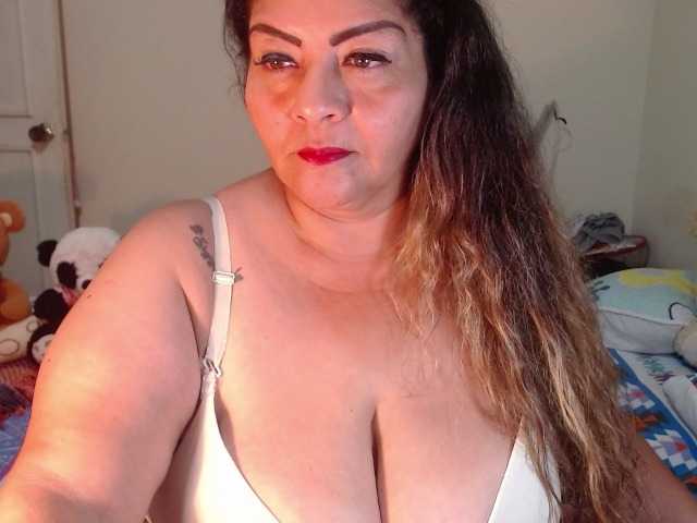 Fotky Maturextgreat #bbw #bigbelly #bigboobs #bigass #grandma #milf #gilf #latina @total 600 @sofar 600 @remain 0