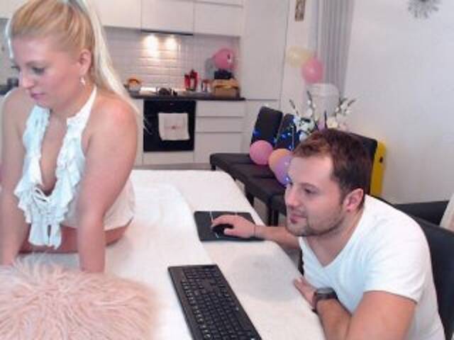 Vysílací screenshoty MaxGACouple