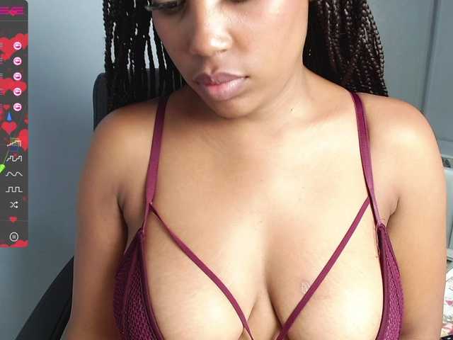 Fotky Megalyn SEXY EBONY BOOBS to fuck, Do u wanna play naughty together? lets go enojoy together Daddy ♥