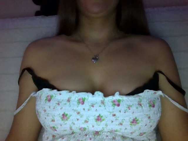 Vysílací screenshoty MadisonMay