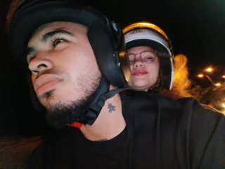 Erotický videochat mell-omar-hot