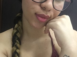 Erotický videochat Melody-adams