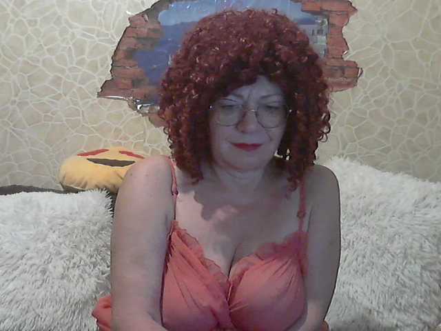 Fotky MerryBerry7 ass 20 boobs 30 pussy 80 all naked 120 open cam