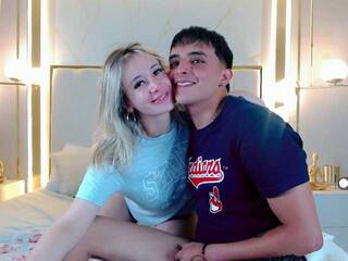 Erotický videochat MIA-ANDBASTHIAN