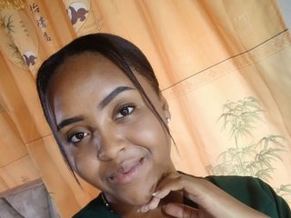 Erotický videochat Mia-Brown18