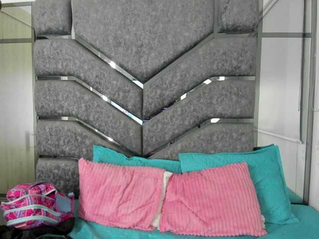 Vysílací screenshoty Mia-taylorr15