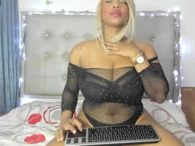 Vysílací screenshoty MiaBigBoobs