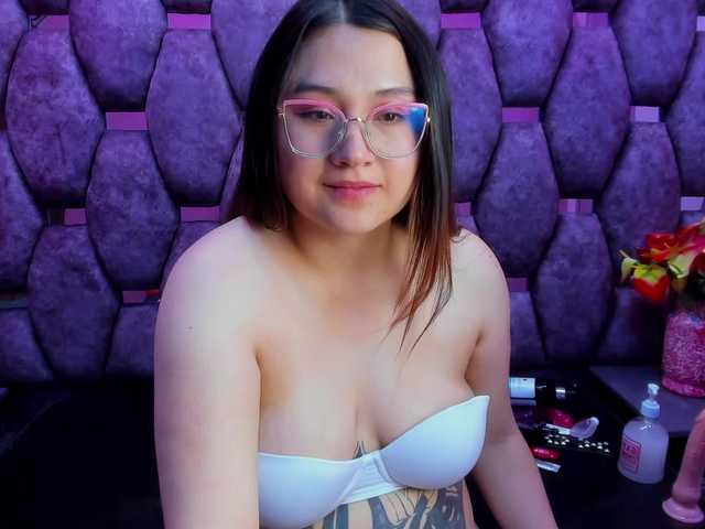 Vysílací screenshoty MiaHarvey