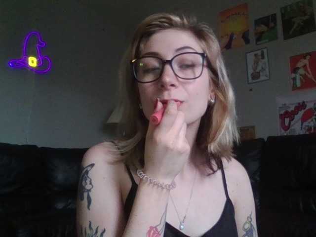 Vysílací screenshoty Miamimintbaby